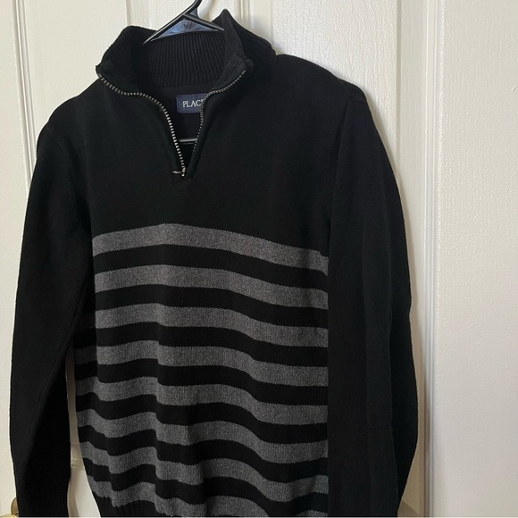 Boys quarter zip sweater - Picture 2 of 3